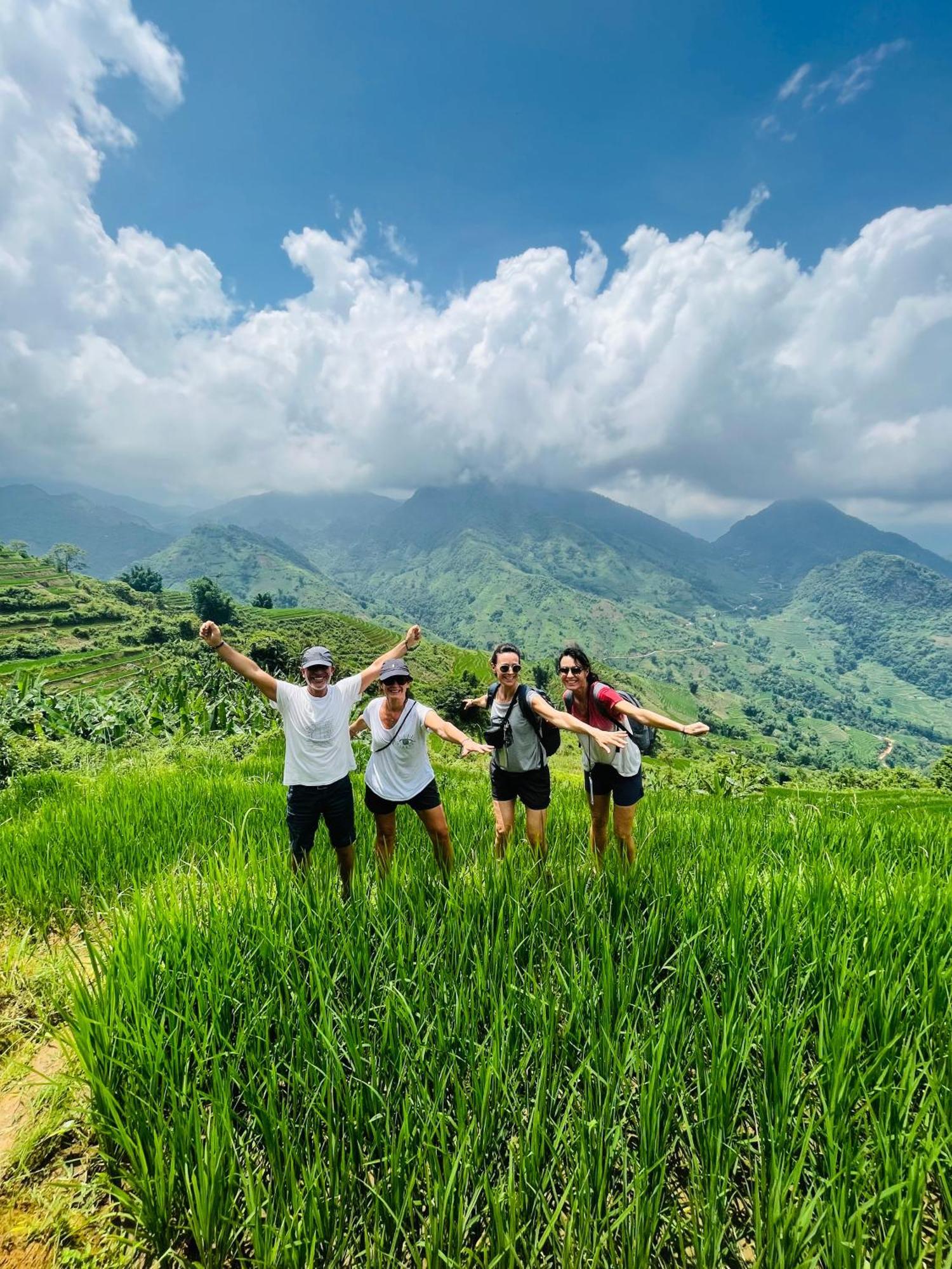 Happy Family Hotel Sapa Exterior foto